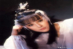 当年为什么非要找个女人演许仙？时隔12年，赵雅芝说出了原因