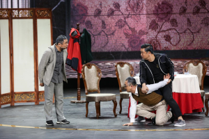 贾冰为何突然不“红”了？看看他做过的事，就不足为奇了