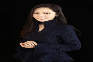 丈夫玩得花，39岁高龄冒险生子，秋瓷炫为什么不愿意离婚？