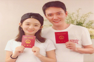 仅一年时间，赵丽颖与冯绍峰的现状一对比，才明白他们为何离婚