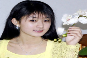 仅一年时间，赵丽颖与冯绍峰的现状一对比，才明白他们为何离婚