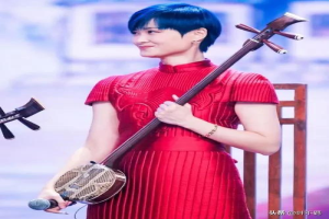 38岁的李宇春，为何一直不谈恋爱也不结婚？她到底想要的是什么？