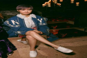 38岁的李宇春，为何一直不谈恋爱也不结婚？她到底想要的是什么？