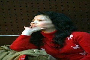 刘亦菲三代比美,看到外婆年轻时照片,才明白为啥刘亦菲说自己丑