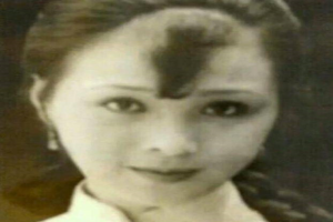 刘亦菲三代比美,看到外婆年轻时照片,才明白为啥刘亦菲说自己丑