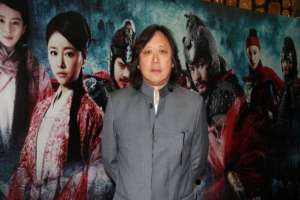 经典港剧布景不能细看，为何观众不以为然，还吐槽新剧抠图