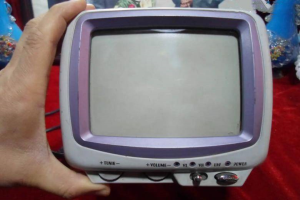 经典港剧布景不能细看，为何观众不以为然，还吐槽新剧抠图